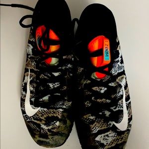 Nike Tennis court shoes